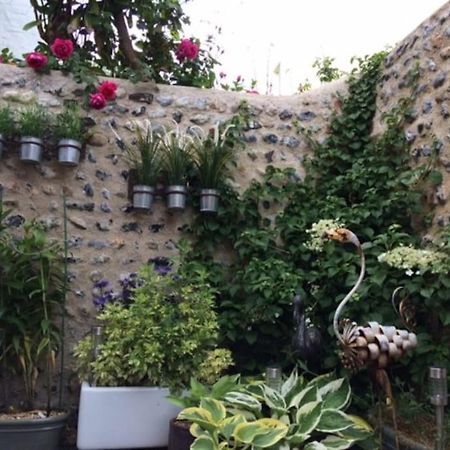 River Road, Littlehampton, Executive Apartment 외부 사진