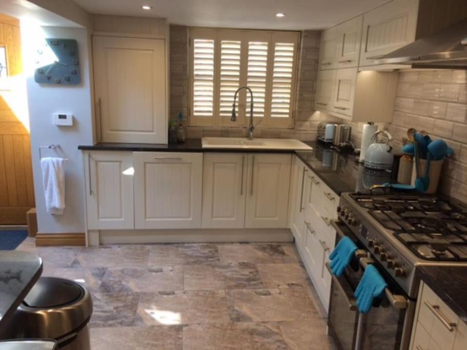 River Road, Littlehampton, Executive Apartment 외부 사진