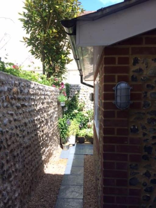 River Road, Littlehampton, Executive Apartment 외부 사진